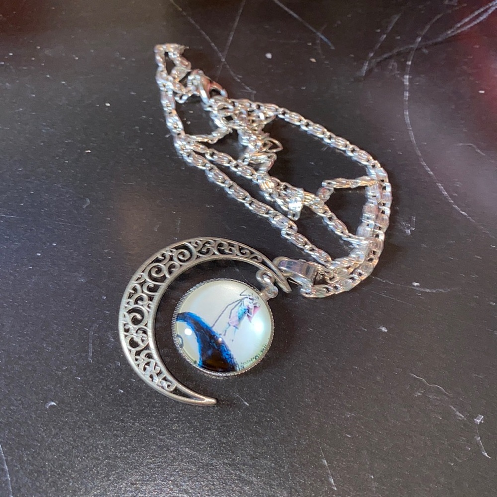 Nightmare before Christmas necklace - Picture 2 of 4